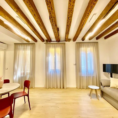 Suite House New Apartments Wi Fi Venice Island Eksteriør billede