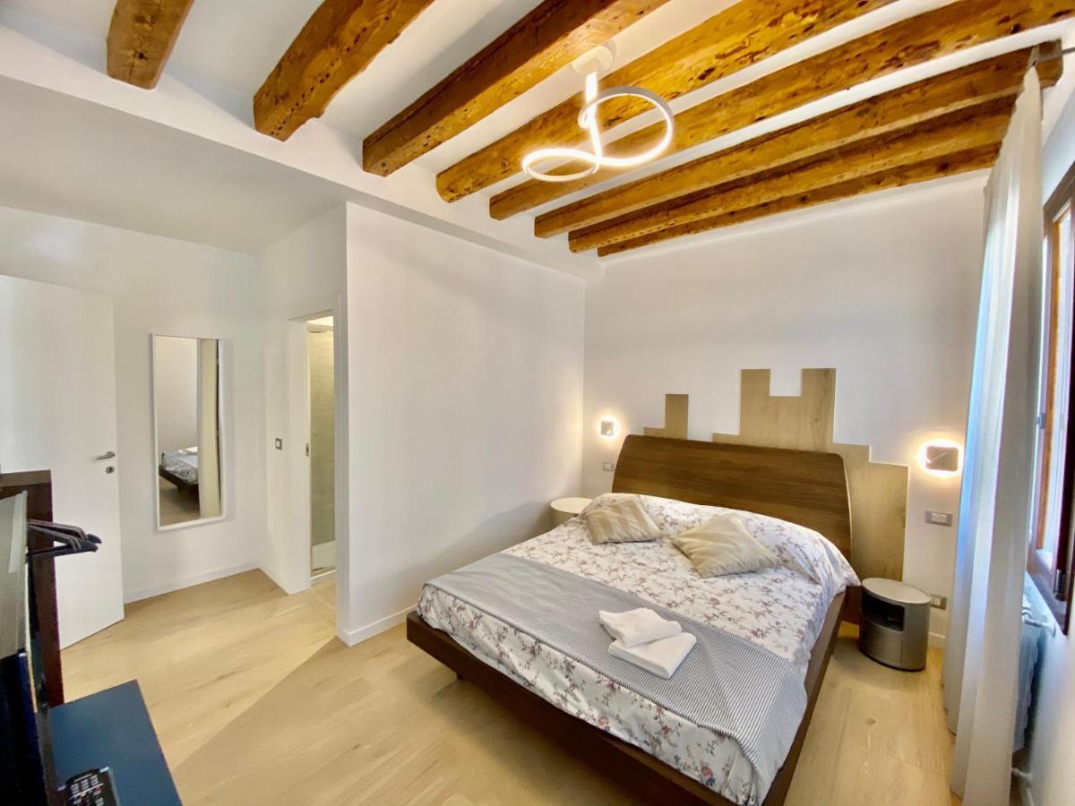 Suite House New Apartments Wi Fi Venice Island Eksteriør billede