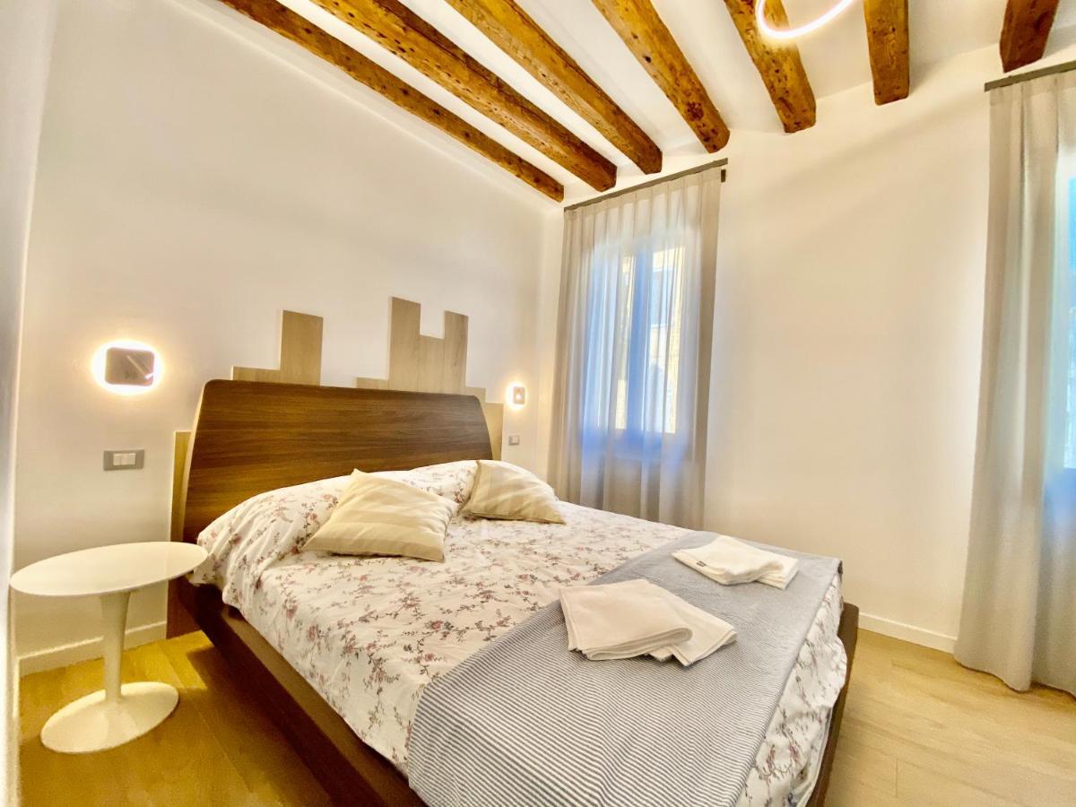 Suite House New Apartments Wi Fi Venice Island Eksteriør billede