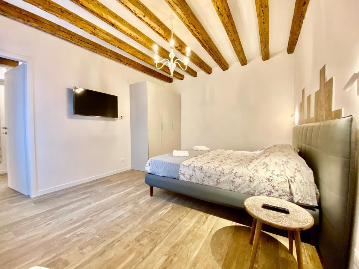 Suite House New Apartments Wi Fi Venice Island Eksteriør billede