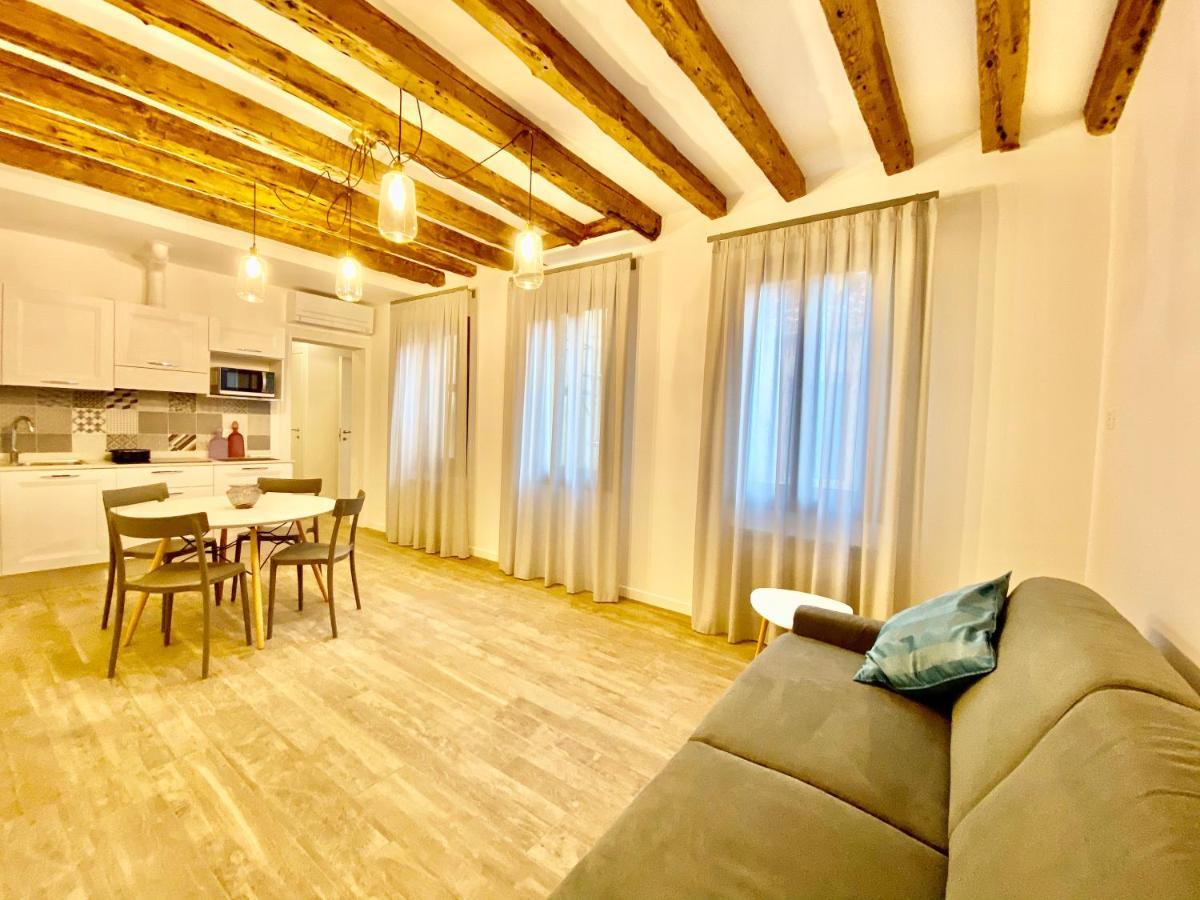 Suite House New Apartments Wi Fi Venice Island Eksteriør billede