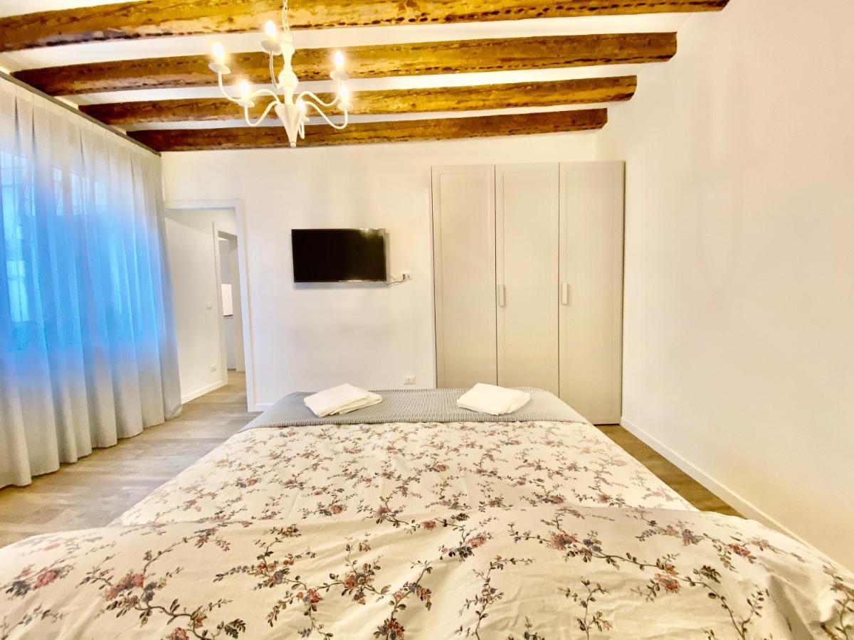 Suite House New Apartments Wi Fi Venice Island Eksteriør billede